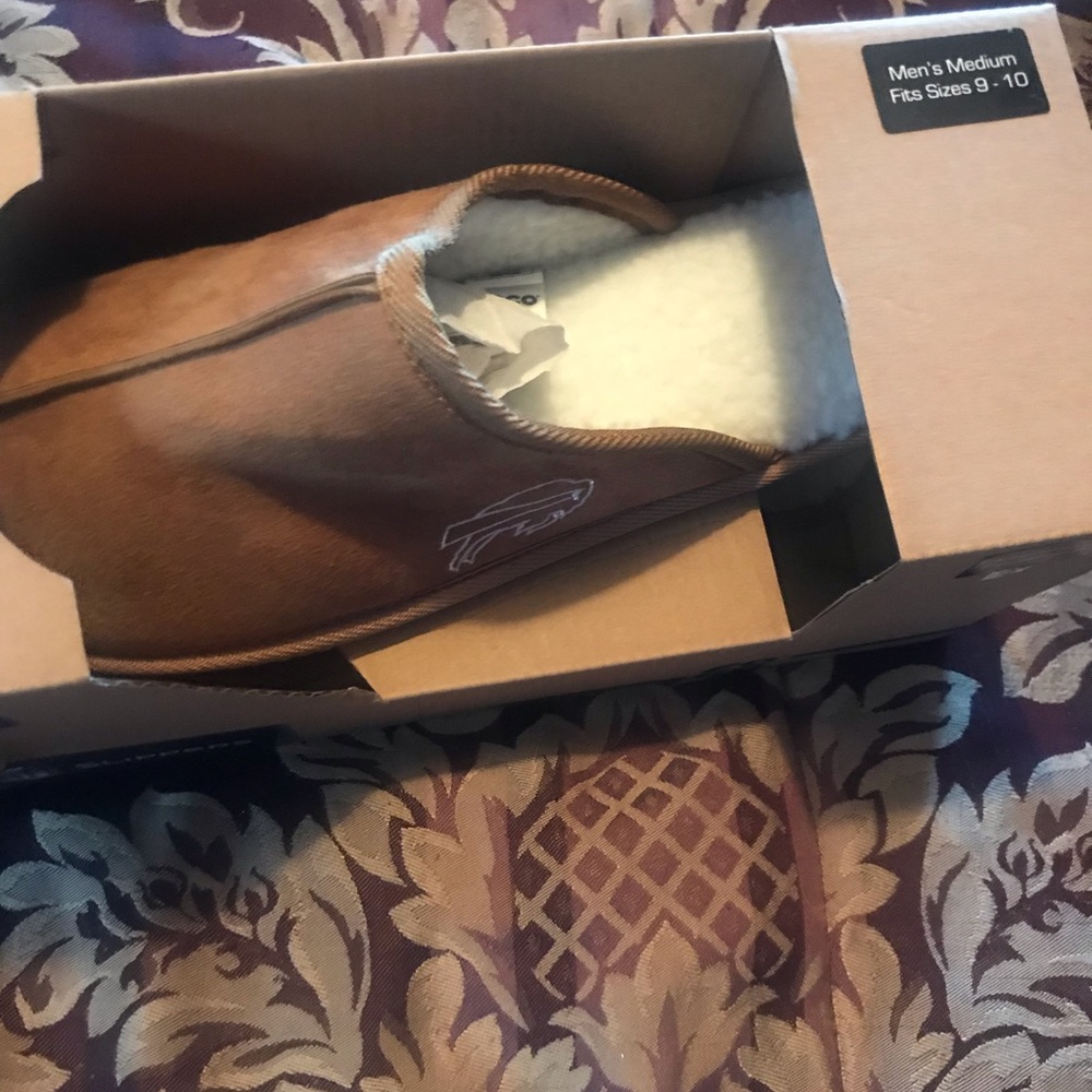 House shoes men